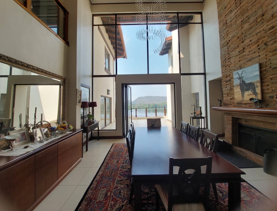 6 Bedroom Property for Sale in Birdwood Estate North West
